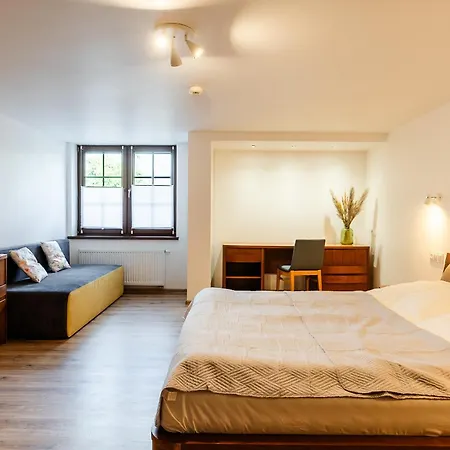 Nad Dzikim Potokiem アパート